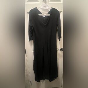 Oh My Gauze! Black V-Neck Long Sleeve Midi Dress